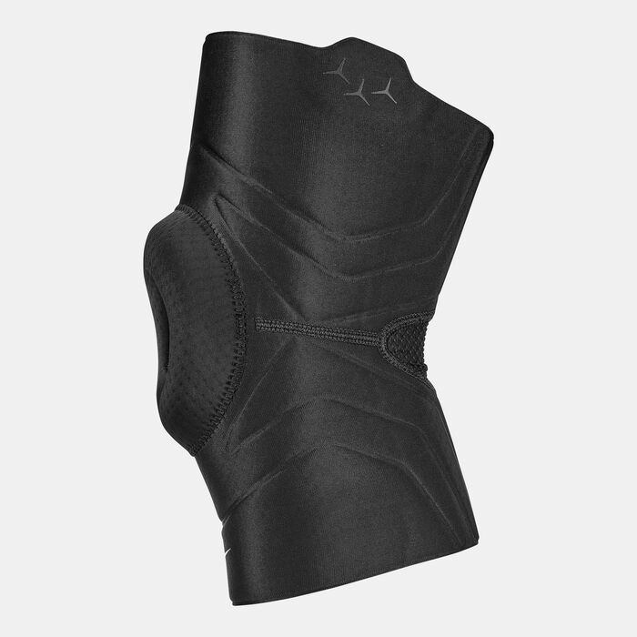 Nike Pro Open Patella 3.0 Knee Sleeve Black Nike Pro Open Patella 3.0 Knee Sleeve Black image number 1