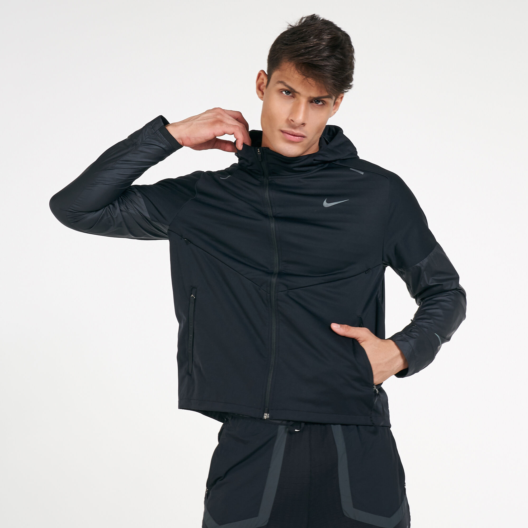 Nike hot sale sphere shieldrunner