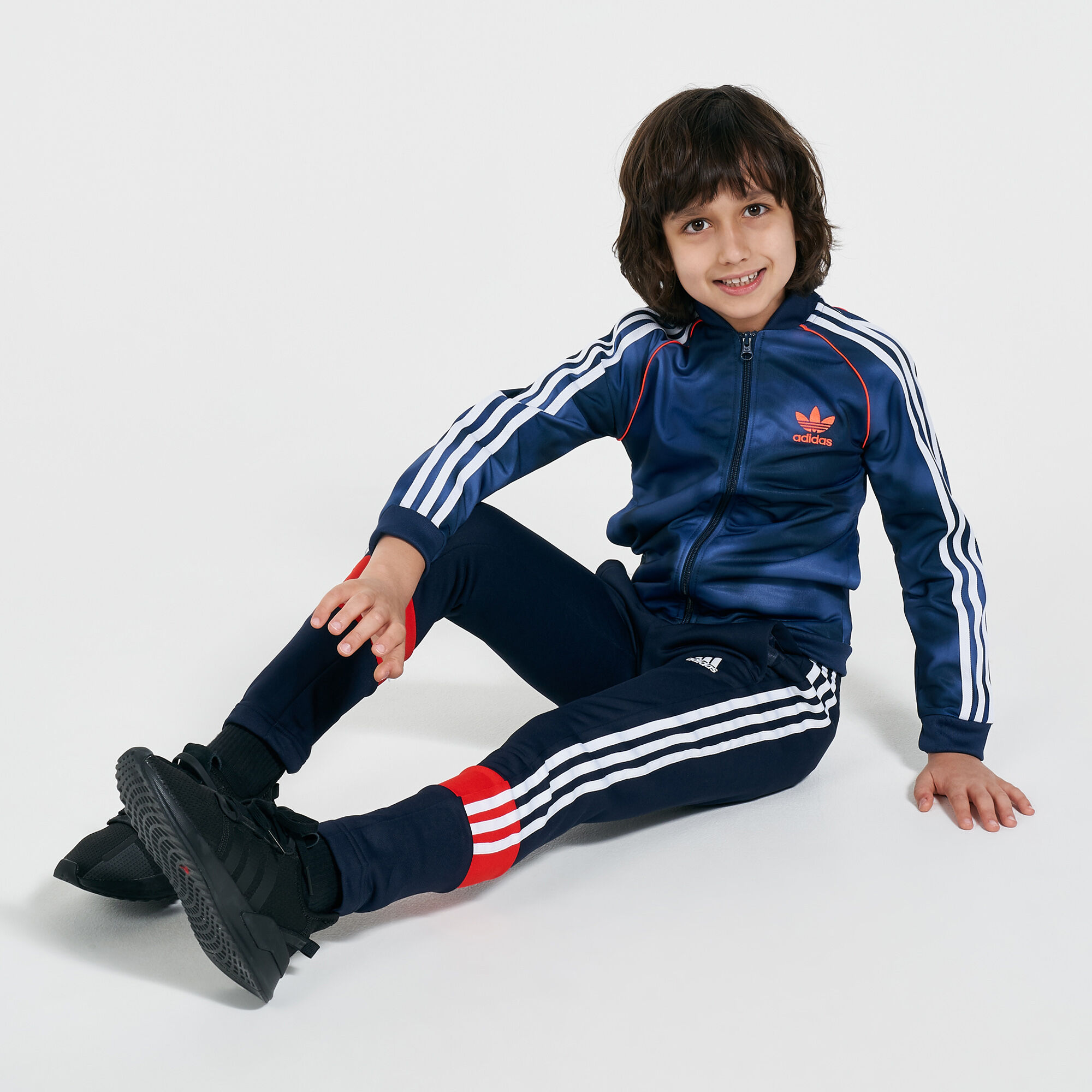 Adidas superstar essentials shop track jacket