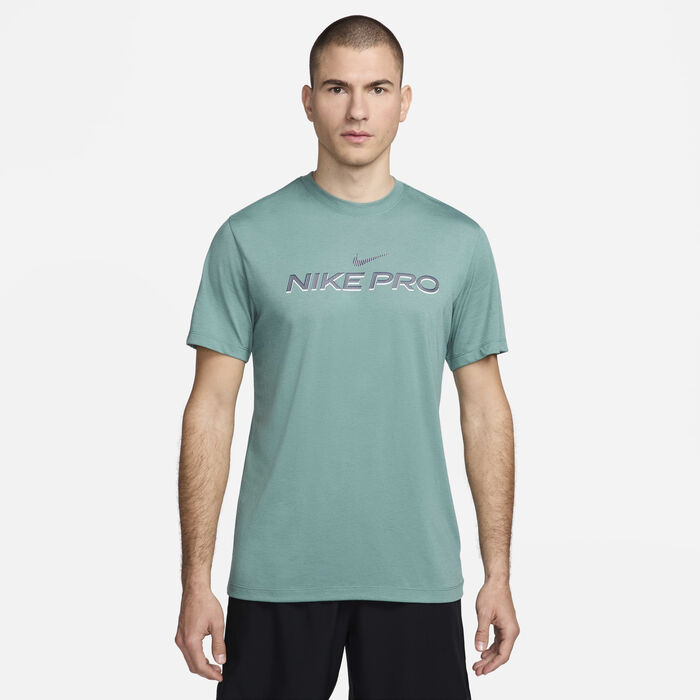 Nike Men’s Dri-FIT Training T-Shirt Green Nike Men’s Dri-FIT Training T-Shirt Green image number 0
