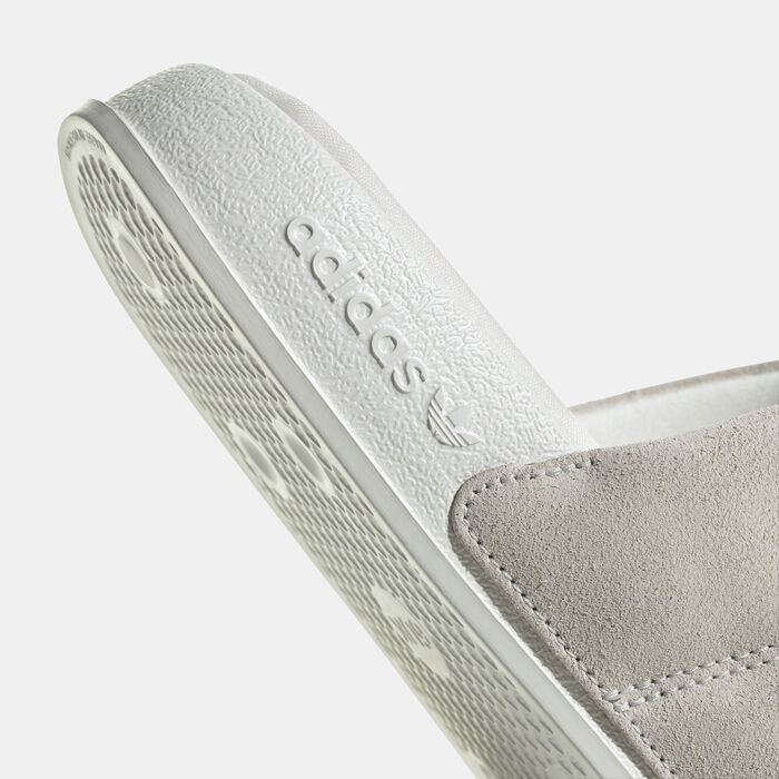 adidas Originals Women's Adilette Essential Slides White adidas Originals Women's Adilette Essential Slides White image number 4