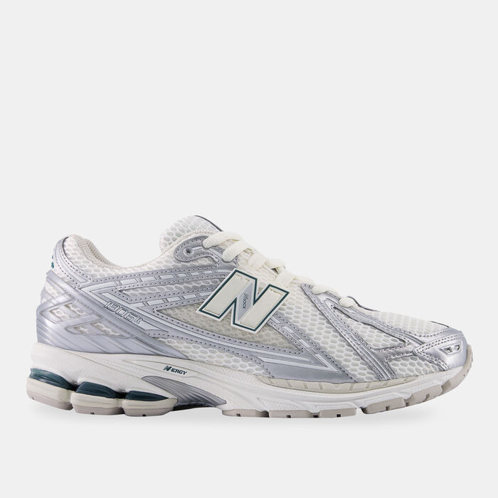 New Balance Men's 1906R Shoes Silver New Balance Men's 1906R Shoes Silver image number 0
