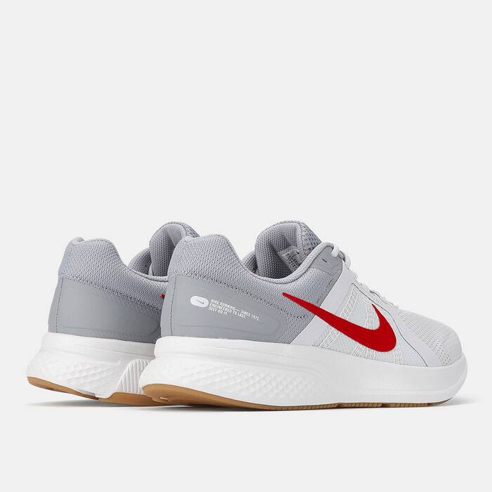 Nike Men's Run Swift 2 Shoe image number 2