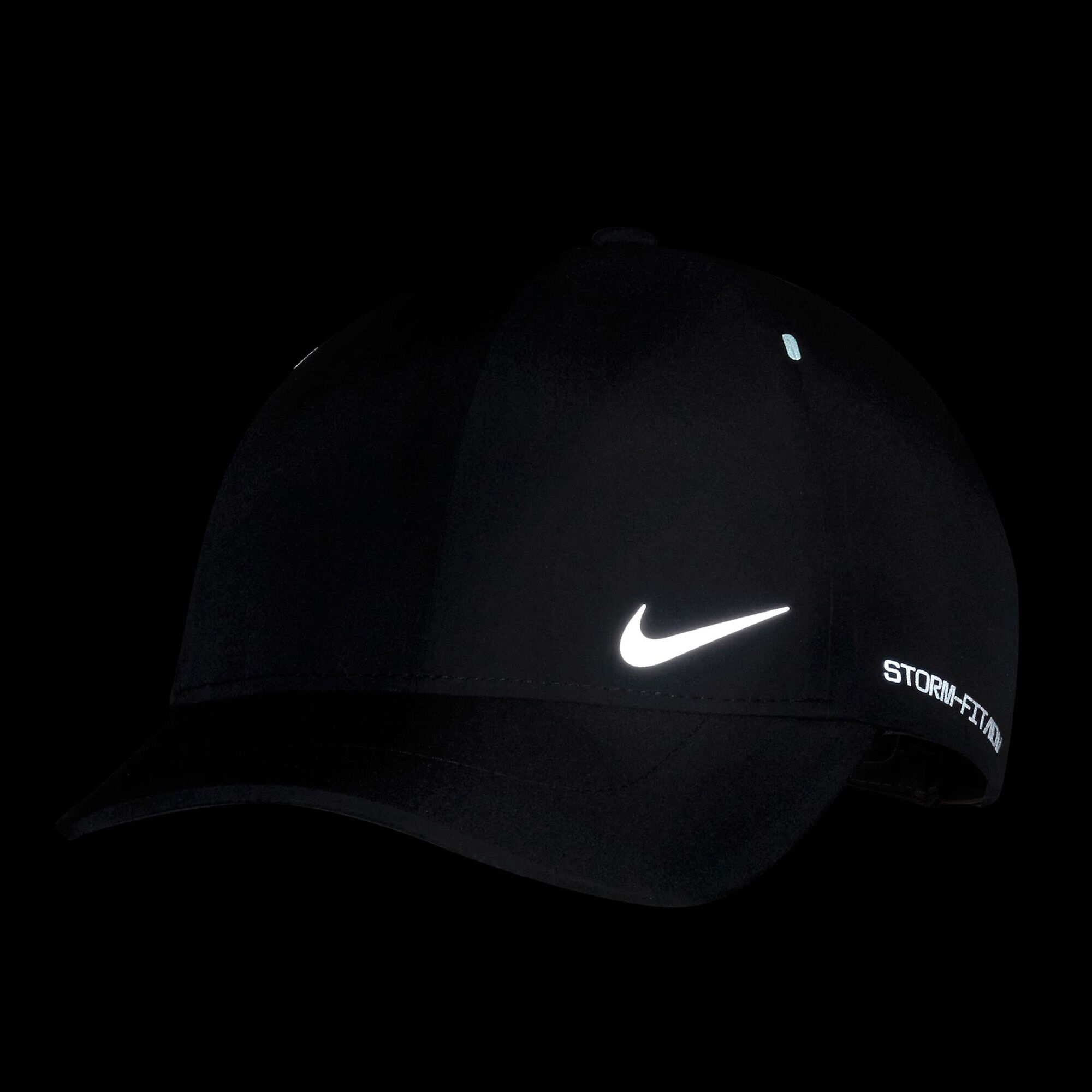 Buy Nike Storm FIT ADV Club Structured AeroBill Training Cap Black