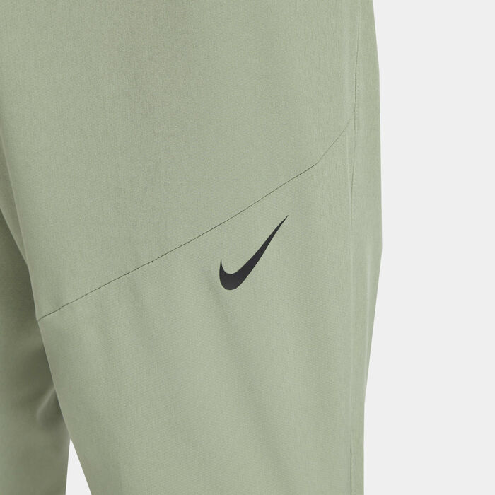 Nike Men's Golf Club Dri-FIT Golf Trousers Green Nike Men's Golf Club Dri-FIT Golf Trousers Green image number 2