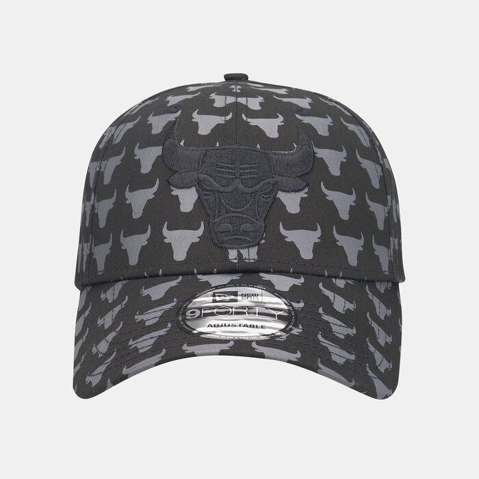 New Era Men's NBA Chicago Bulls Team Monogram 9FORTY Cap Black image number 0