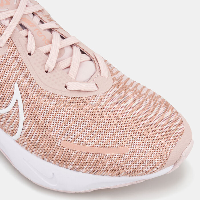 Nike Women's Renew Run 4 Shoe Beige Nike Women's Renew Run 4 Shoe Beige image number 5