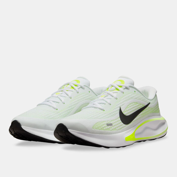 Nike Men's Journey Run Road Running Shoes Green image number 1