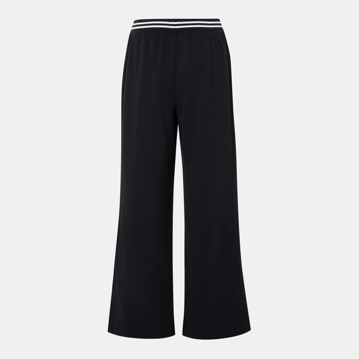 New Balance Women's Post Season Track Pants Black New Balance Women's Post Season Track Pants Black image number 1