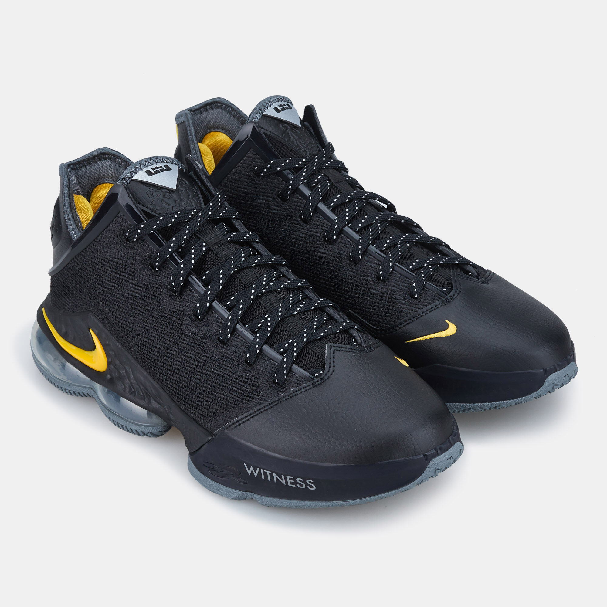 Nike on sale shox lebron