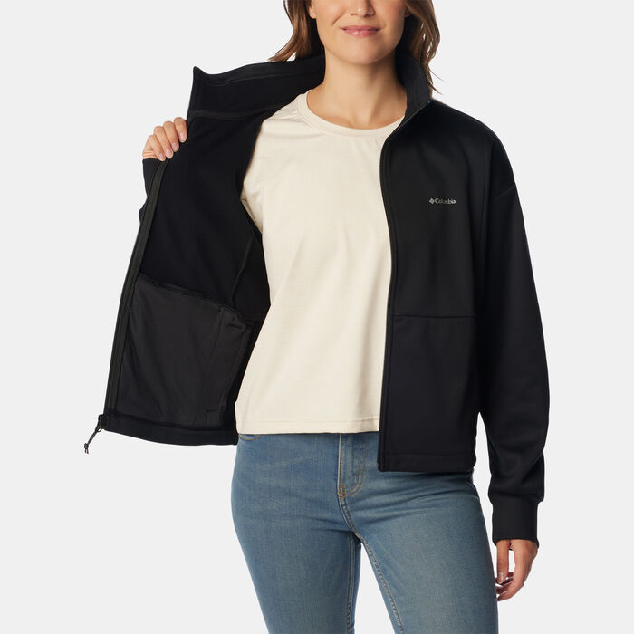 Columbia Women's Boundless Trek Tech Hiking Jacket Black Columbia Women's Boundless Trek Tech Hiking Jacket Black image number 2
