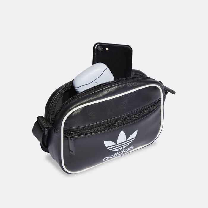 adidas Originals Men's Adicolor Classic Mini Crossbody Bag Black adidas Originals Men's Adicolor Classic Mini Crossbody Bag Black image number 3