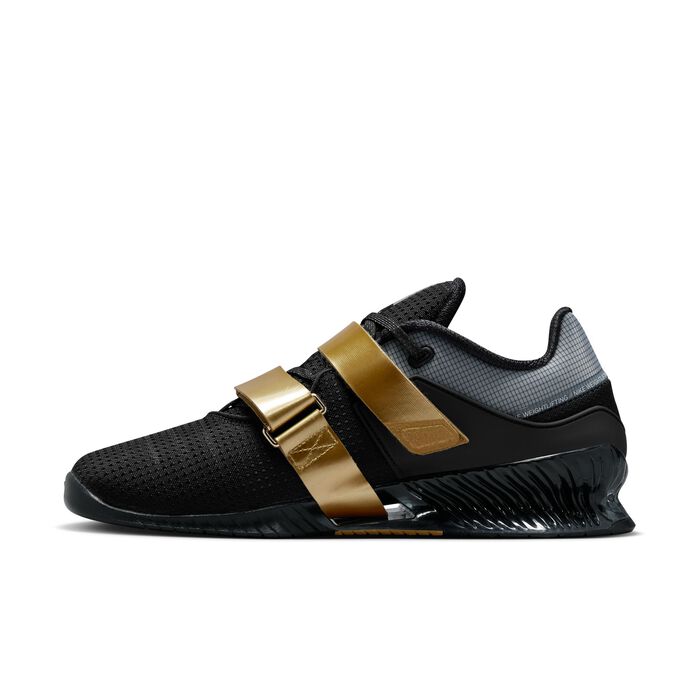 Nike romaleos size 8 top