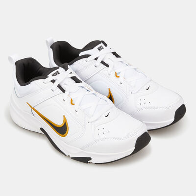 Nike Men's Defy All Day Training Shoe