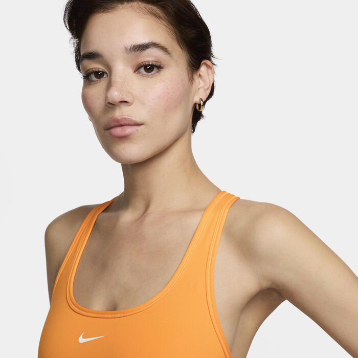 Nike Women's Swoosh Light-Support Training Sports Bra Orange Nike Women's Swoosh Light-Support Training Sports Bra Orange image number 2