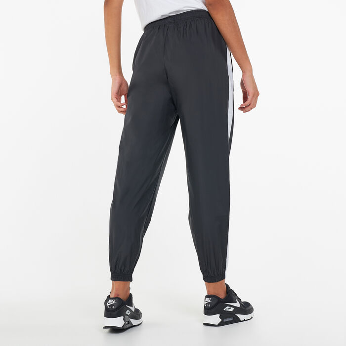Nike Women's Sportswear Woven Pants Black Nike Women's Sportswear Woven Pants Black image number 1