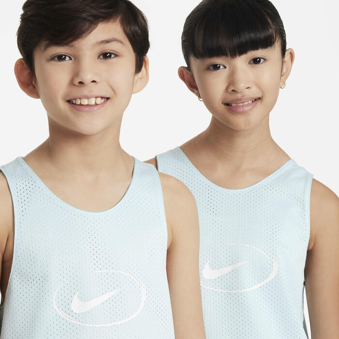 Nike Kids' Culture of Basketball Reversible Jersey Blue image number 2
