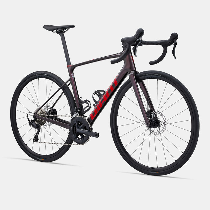 Giant Defy Advanced 2 Road Bike Red Giant Defy Advanced 2 Road Bike Red image number 3
