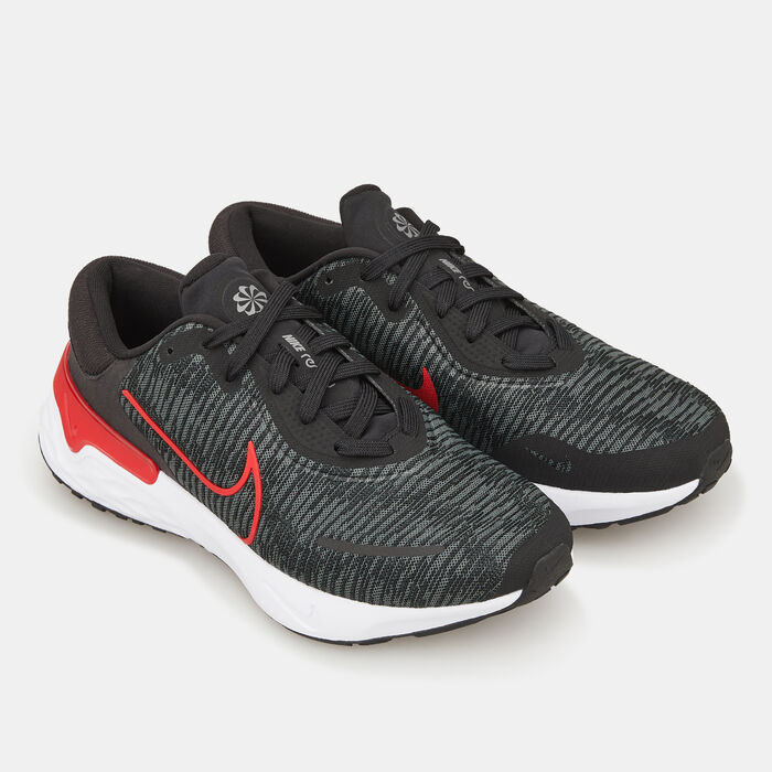 Nike Men's Renew Run 4 Shoe Black image number 2