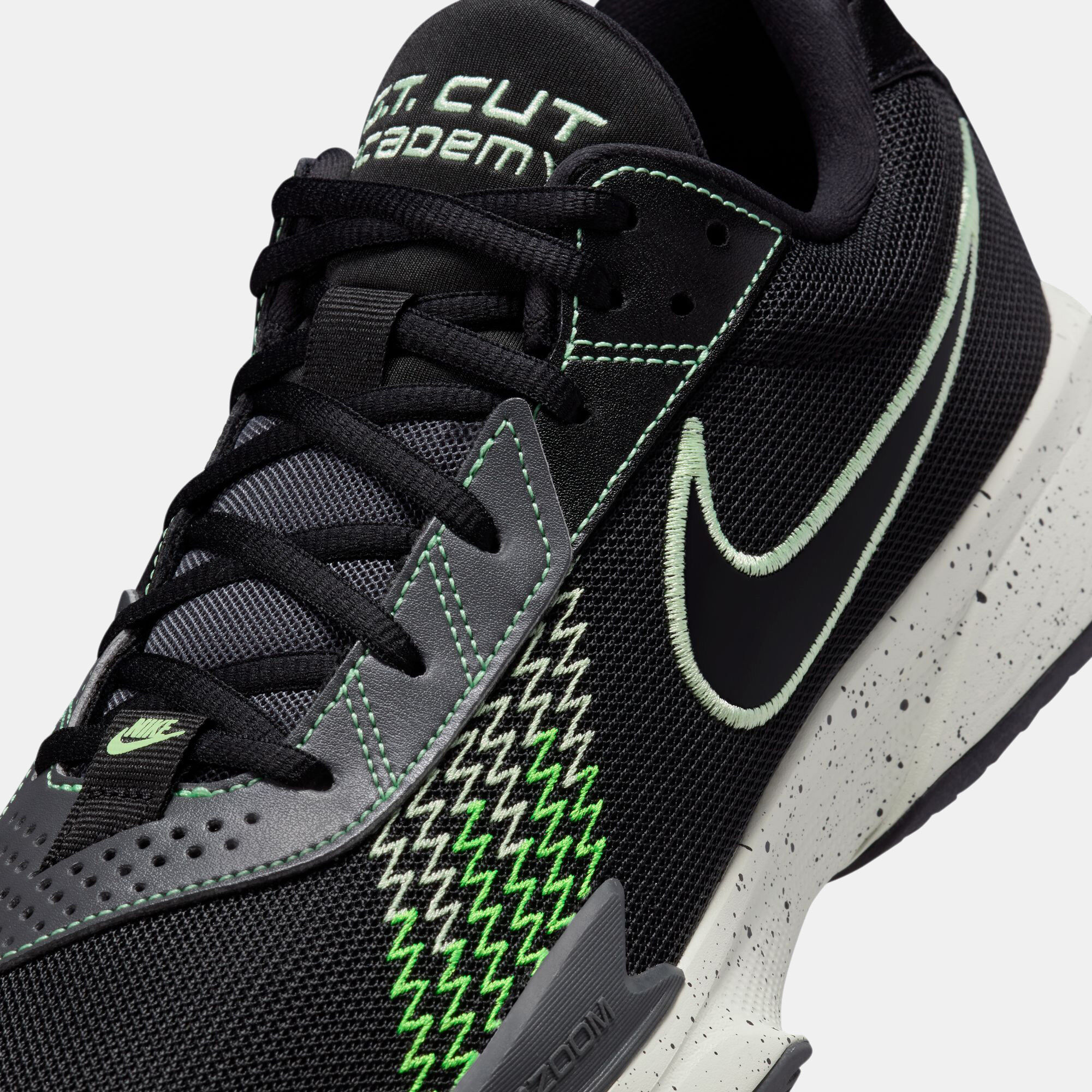 G.T. Cut Academy Basketball Shoes Black Nike in KSA SSS