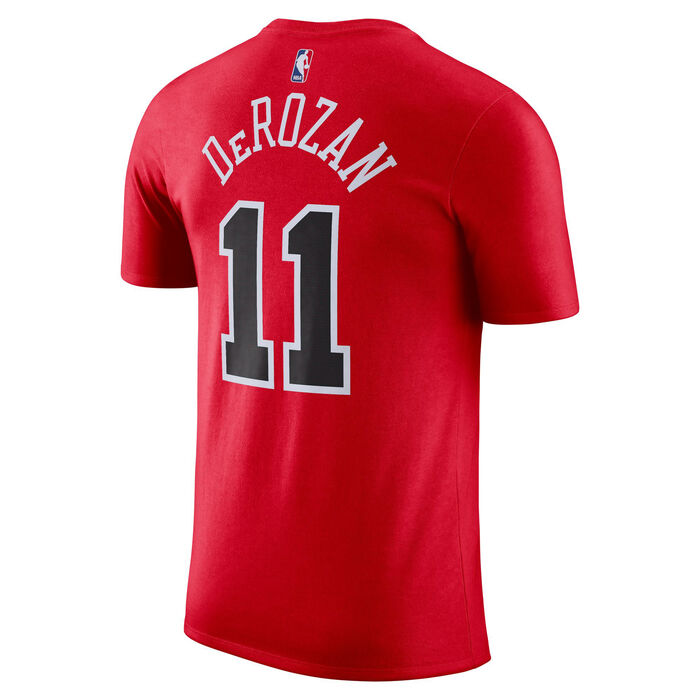 Nike Men's NBA Chicago Bulls T-Shirt Red Nike Men's NBA Chicago Bulls T-Shirt Red image number 1