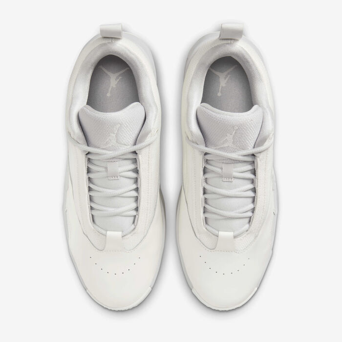 Jordan Women's Max Aura 6 Shoes White image number 3