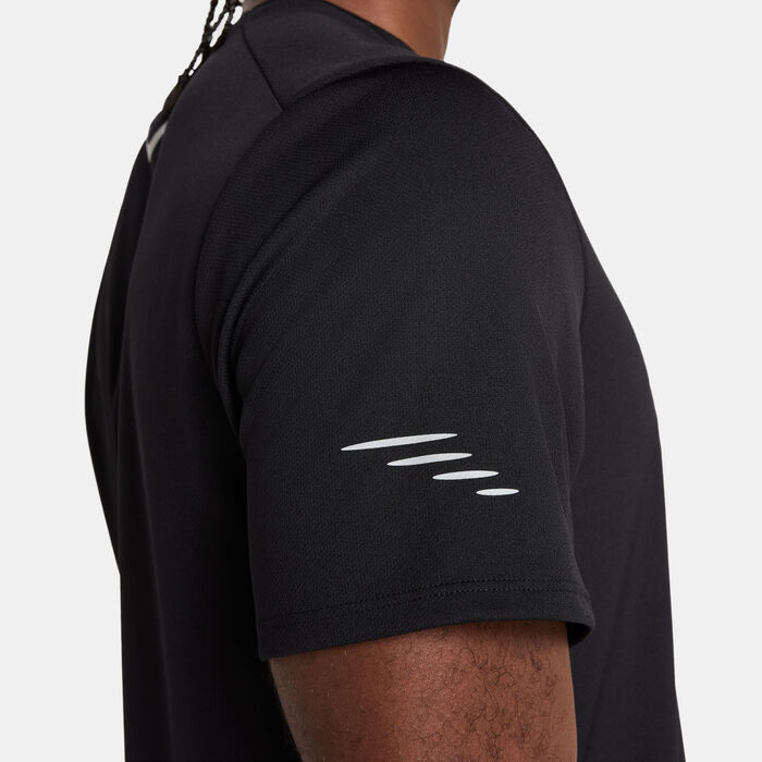 Nike Men's Miler Flash Dri-FIT UV Running T-Shirt Black Nike Men's Miler Flash Dri-FIT UV Running T-Shirt Black image number 5