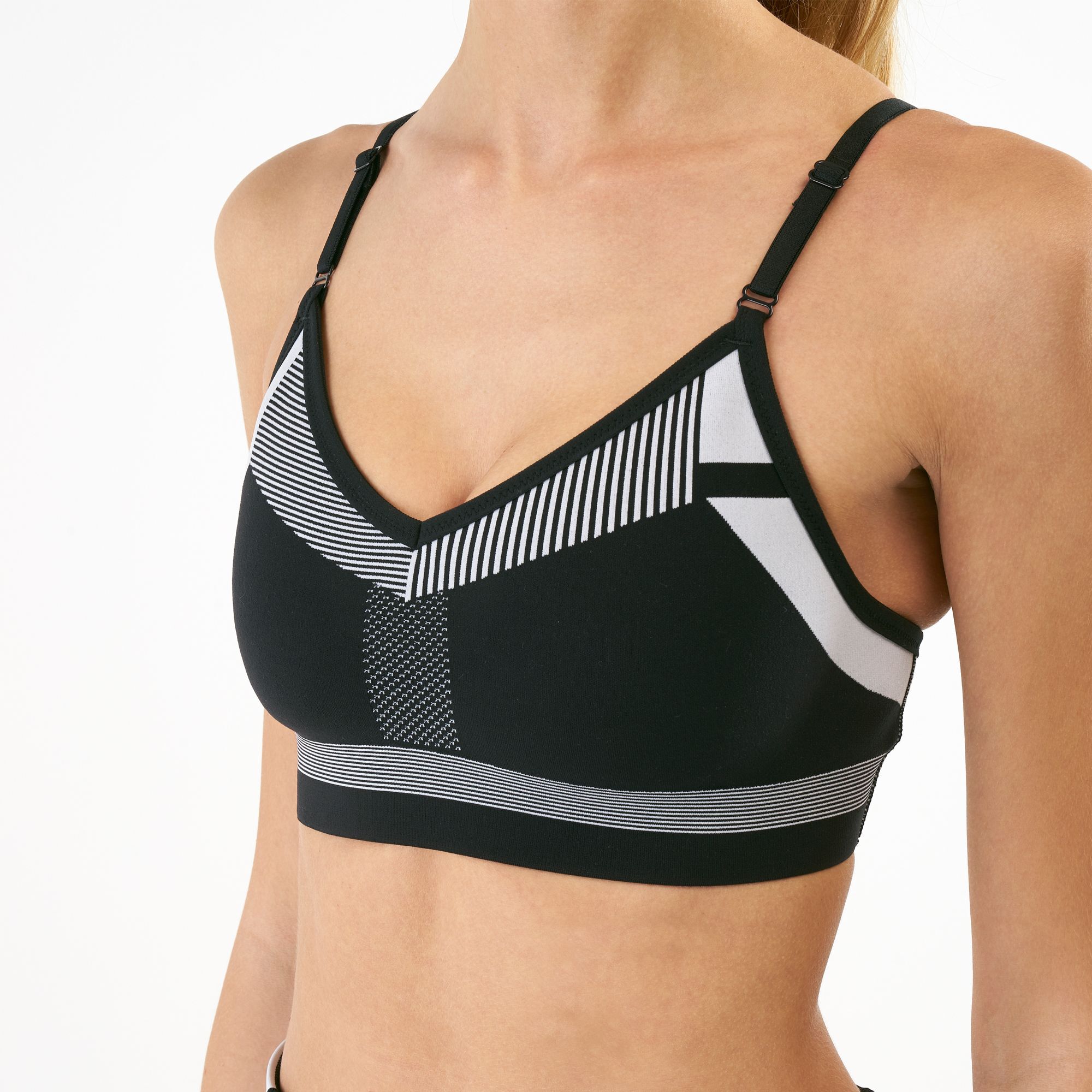 Nike flyknit indy outlet sports bra