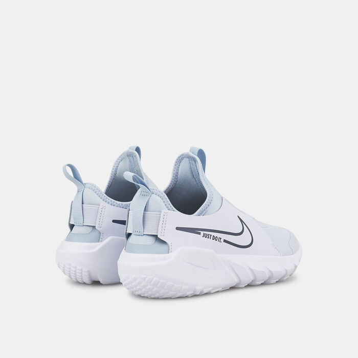 Nike Kids' Flex Runner 2 Road Running Shoe (Older Kids) Blue image number 2