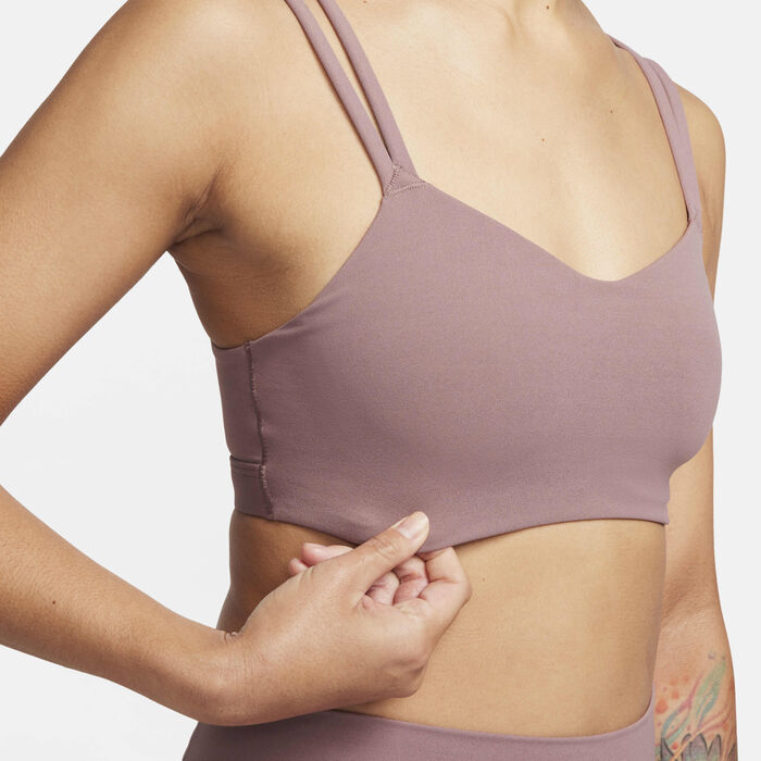 Nike Women's Zenvy Dri-FIT Strappy Light-Support Training Sports Bra Purple Nike Women's Zenvy Dri-FIT Strappy Light-Support Training Sports Bra Purple image number 3