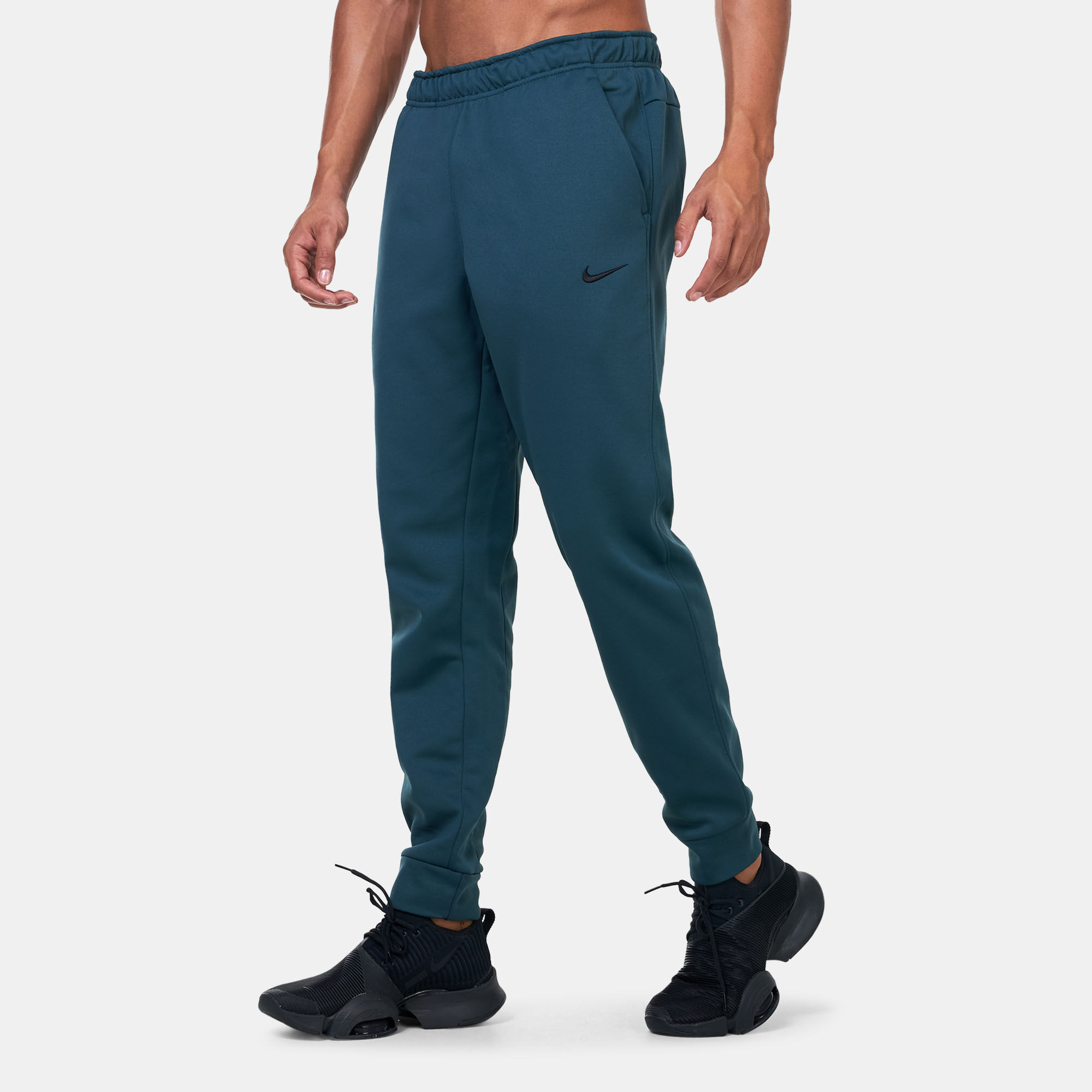 Nike therma workout pants online