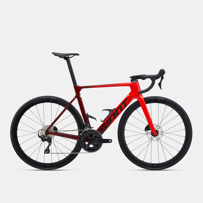 Giant Propel Advanced 2 Road Bike Red Giant Propel Advanced 2 Road Bike Red image number 0