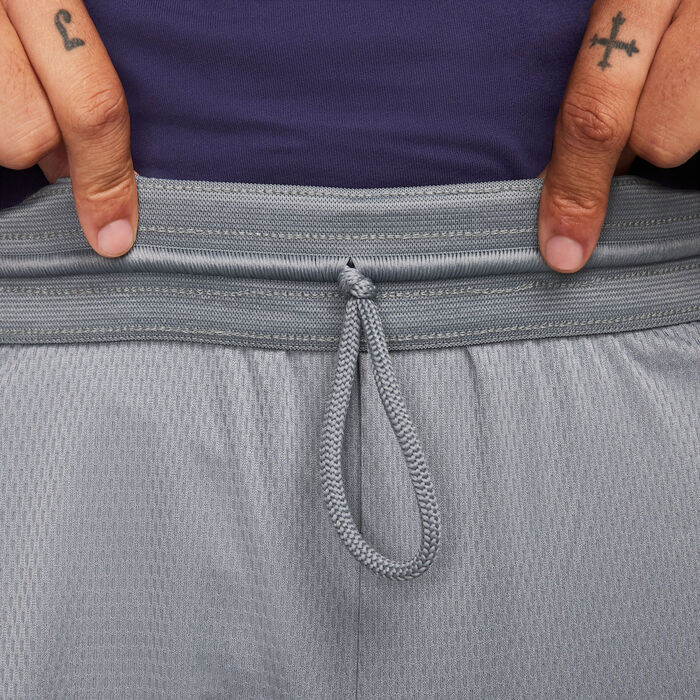 Nike Men's Icon Dri-FIT Basketball Shorts Grey Nike Men's Icon Dri-FIT Basketball Shorts Grey image number 3