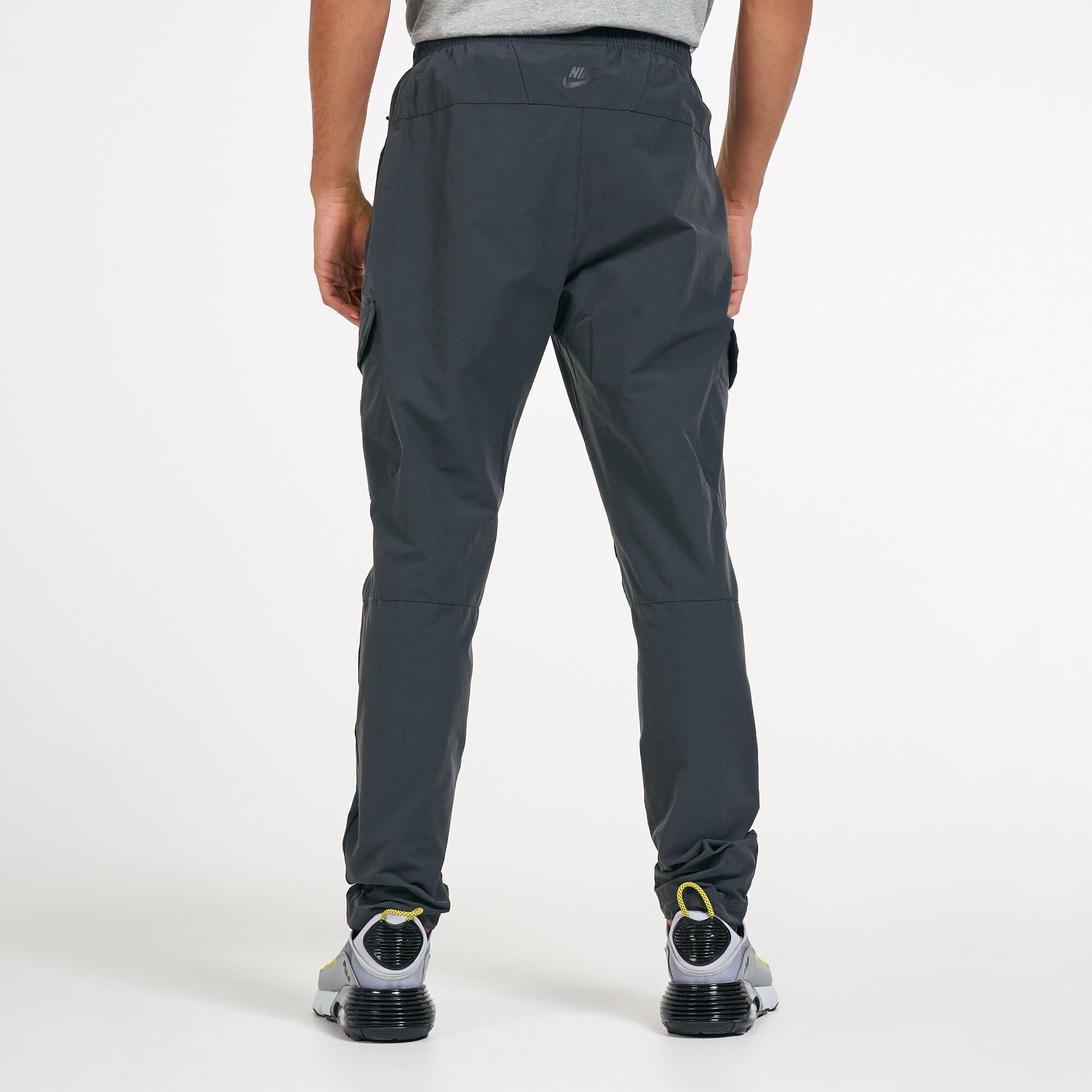 nike woven utility cargo trousers in khaki