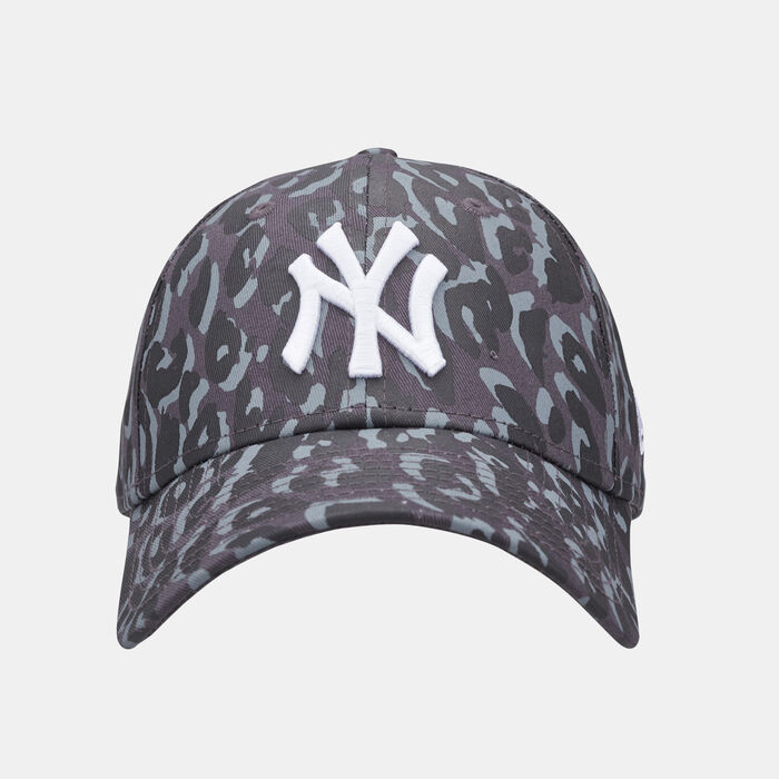New Era Men's 9FORTY All Over Camo New York Yankees Cap Grey New Era Men's 9FORTY All Over Camo New York Yankees Cap Grey image number 0