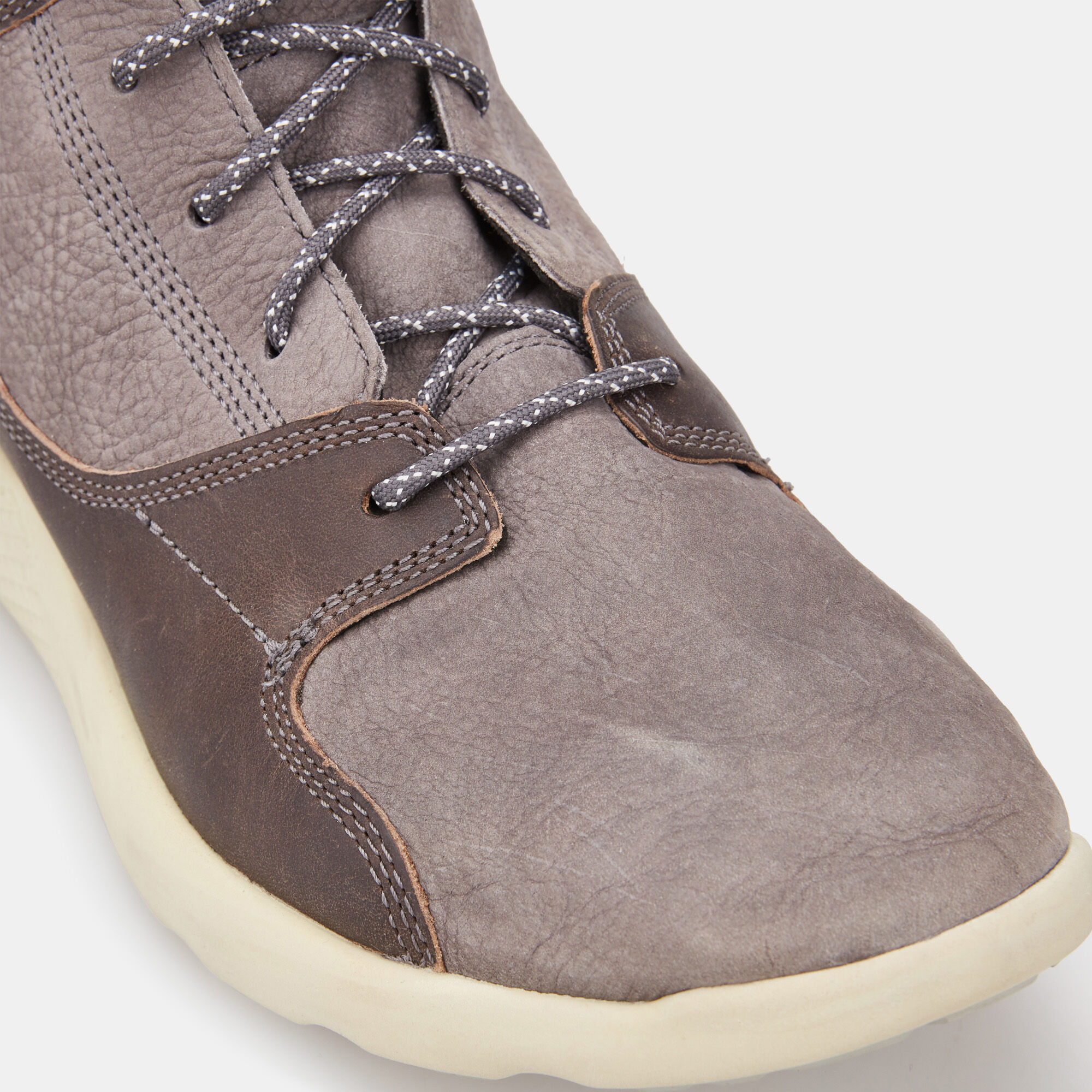 Men s Flyroam Leather Hiker Boot