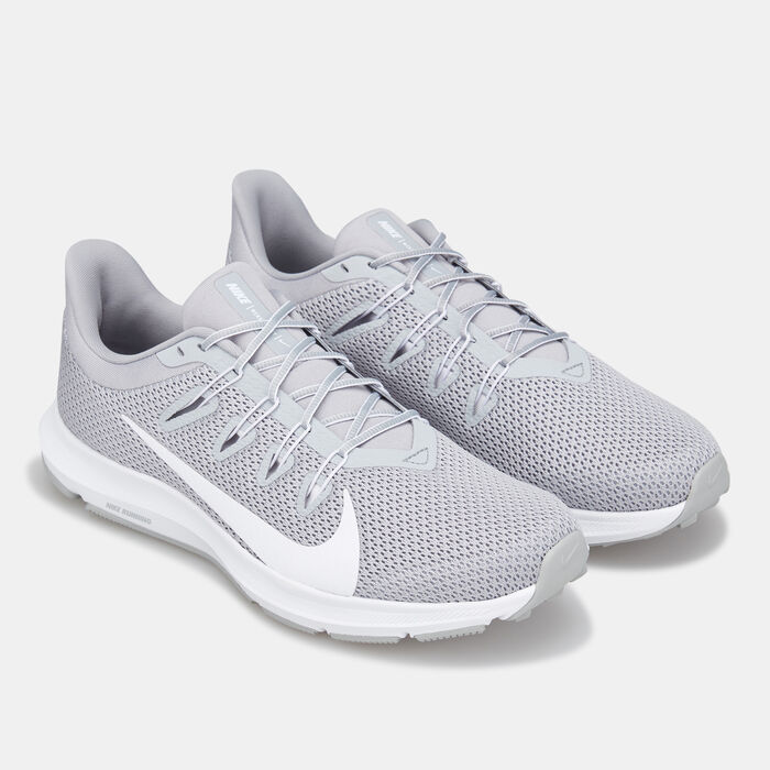 men's nike quest 2 running shoes stores
