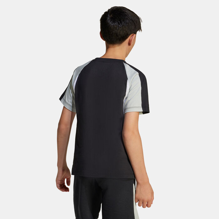 adidas Kids' Seasonal Essentials Colorblock T-Shirt Black adidas Kids' Seasonal Essentials Colorblock T-Shirt Black image number 1