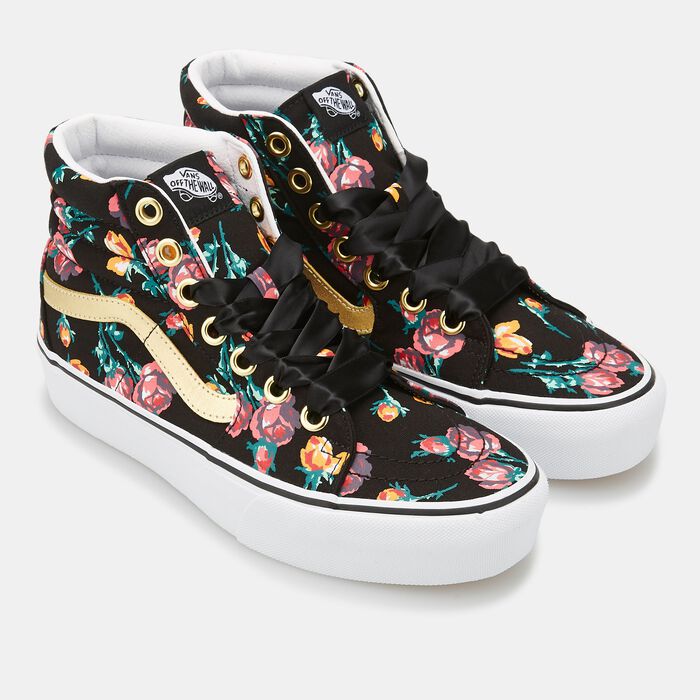 Women's Oversized Lace Sk8-Hi Platform 2.0 Shoe Women's Oversized Lace Sk8-Hi Platform 2.0 Shoe image number 1
