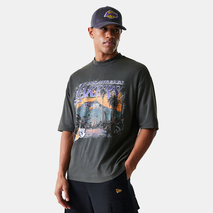 New Era Men's NBA Los Angeles Lakers Graphic T-Shirt Grey New Era Men's NBA Los Angeles Lakers Graphic T-Shirt Grey image number 0