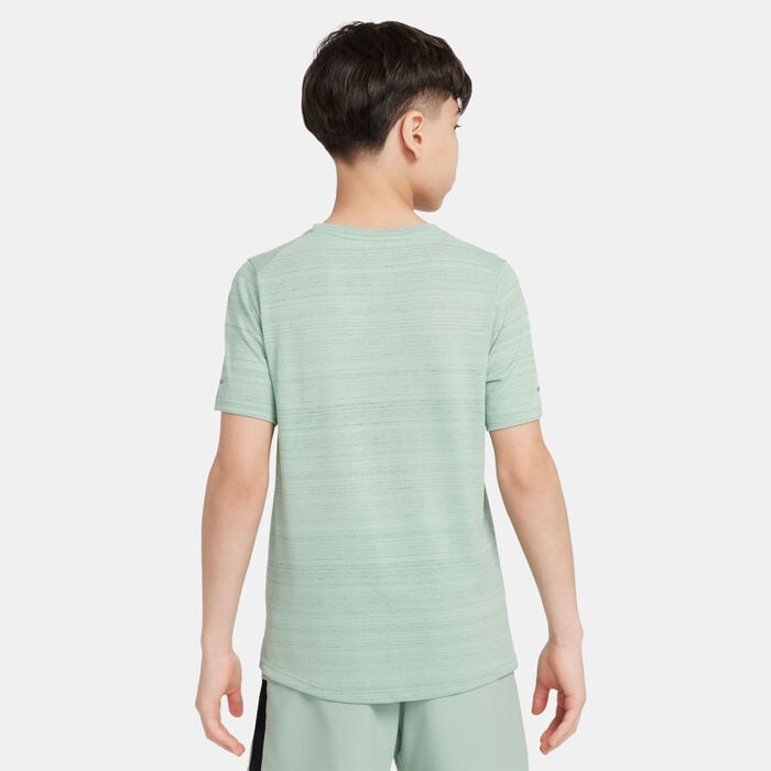 Nike Kids' Miler Run Division T-Shirt (Older Kids) Green Nike Kids' Miler Run Division T-Shirt (Older Kids) Green image number 1