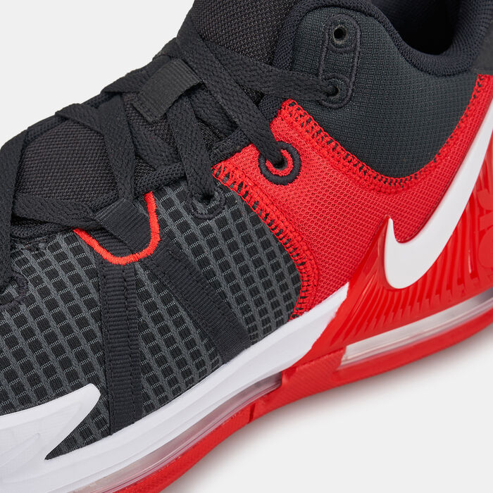 Nike Men's LeBron Witness 7 Basketball Shoe Black image number 5