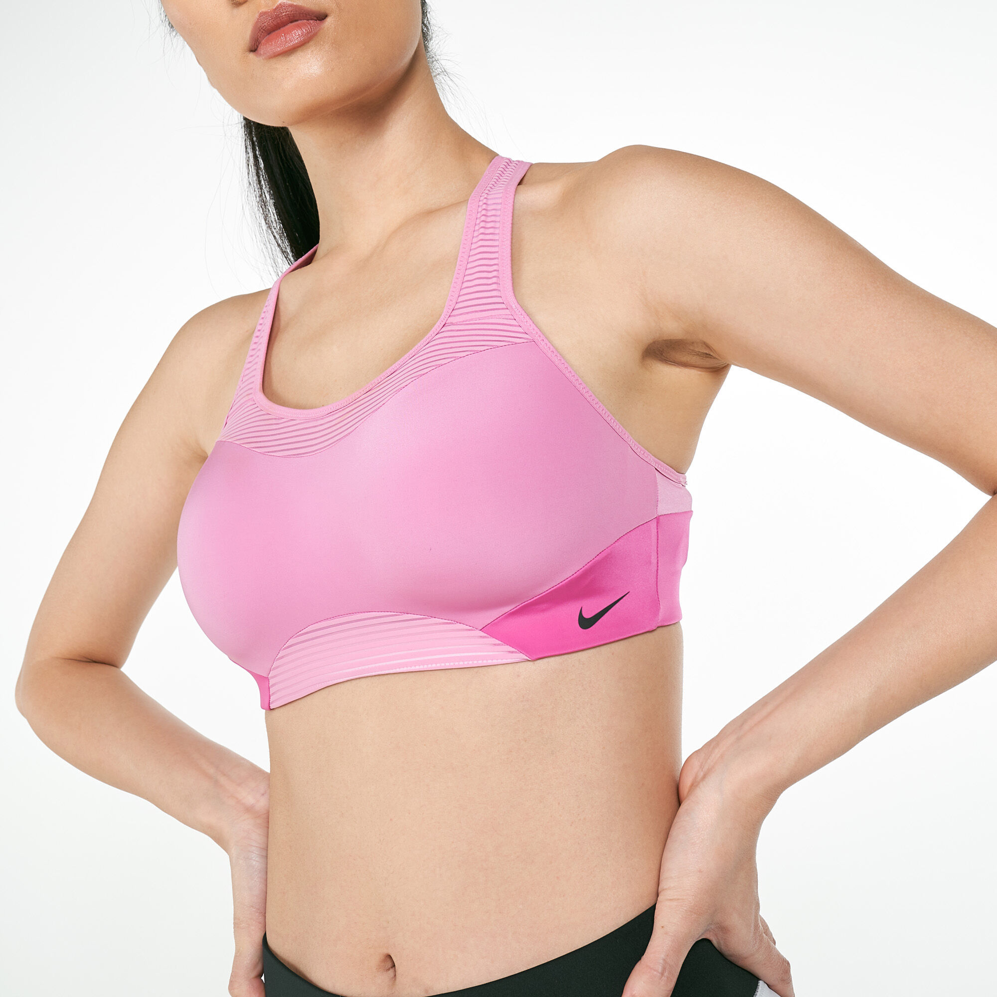 Alpha best sale nike bra