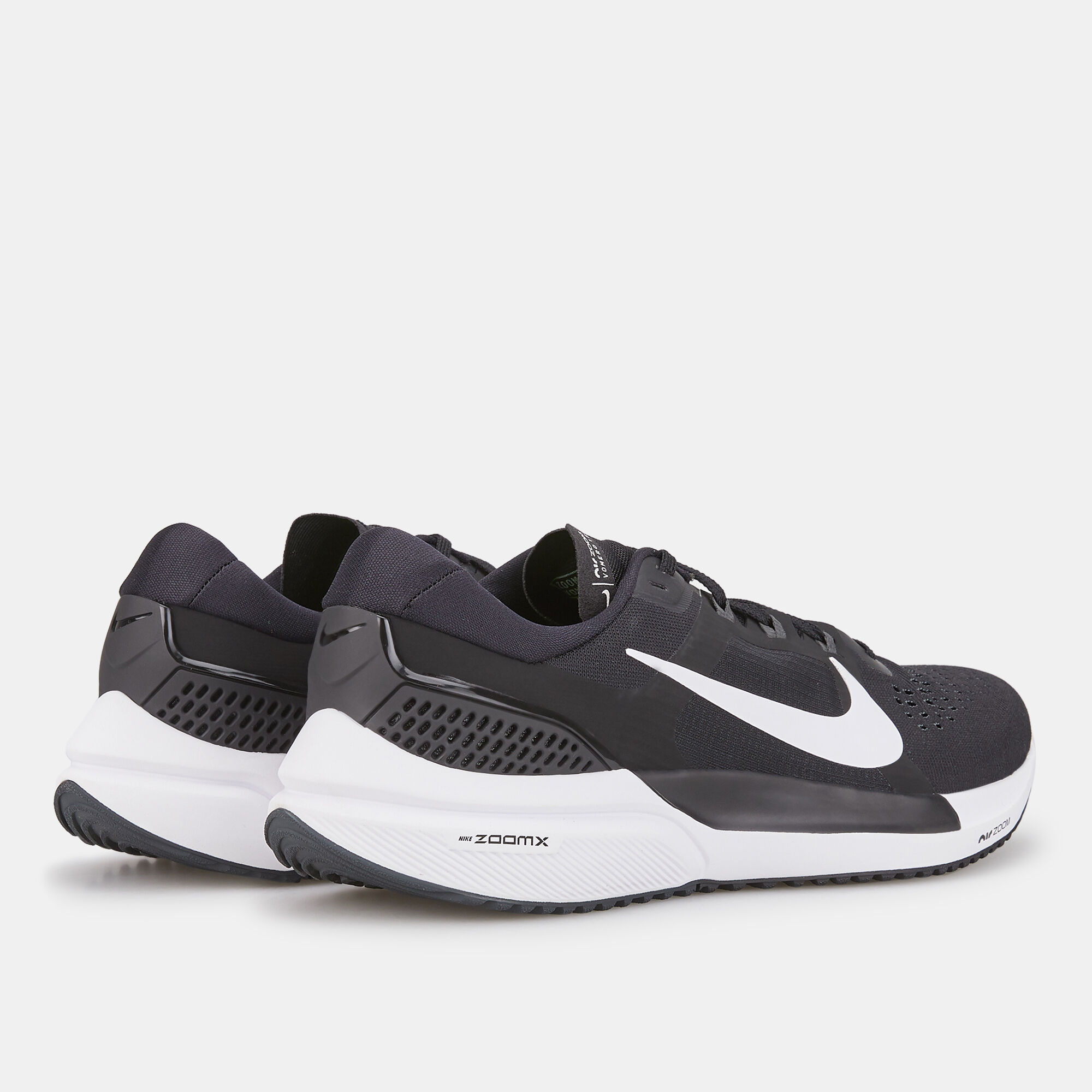 Buy Nike Men s Air Zoom Vomero 15 Shoe Black in KSA SSS