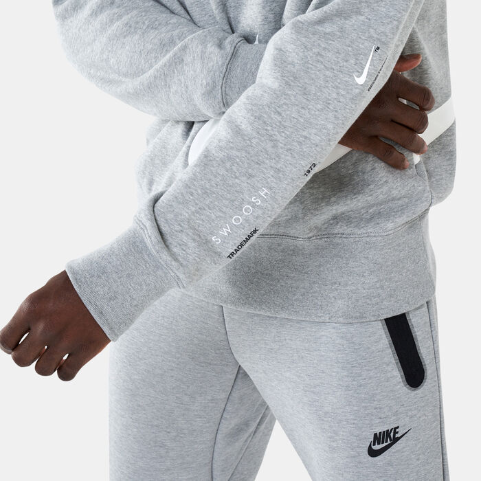 Nike Men's Sportswear Swoosh Crewneck T-Shirt White image number 3