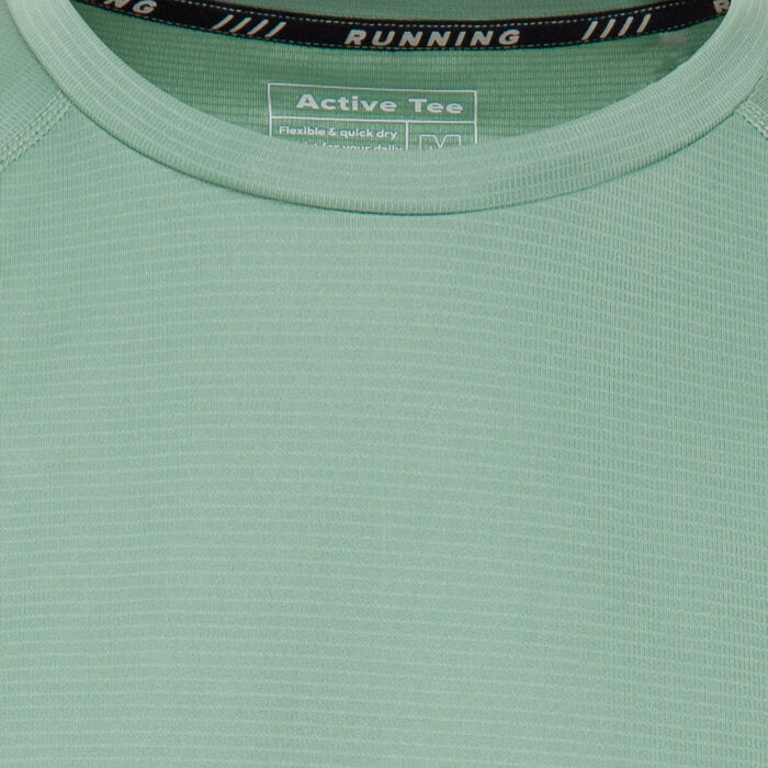 Sun and Sand Sports Men's Active T-Shirt Green Sun and Sand Sports Men's Active T-Shirt Green image number 2