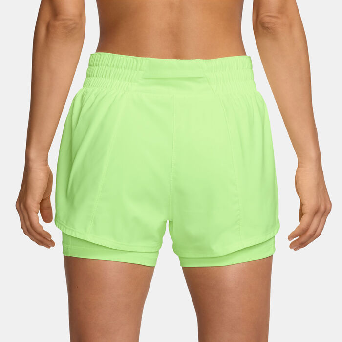 Nike Women's One Dri-FIT Mid-Rise 2-in-1 Shorts Green Nike Women's One Dri-FIT Mid-Rise 2-in-1 Shorts Green image number 1
