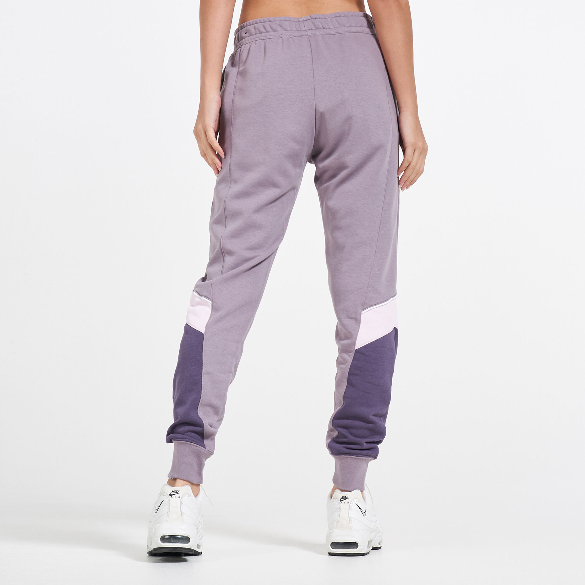 Nike sportswear heritage women's joggers discount