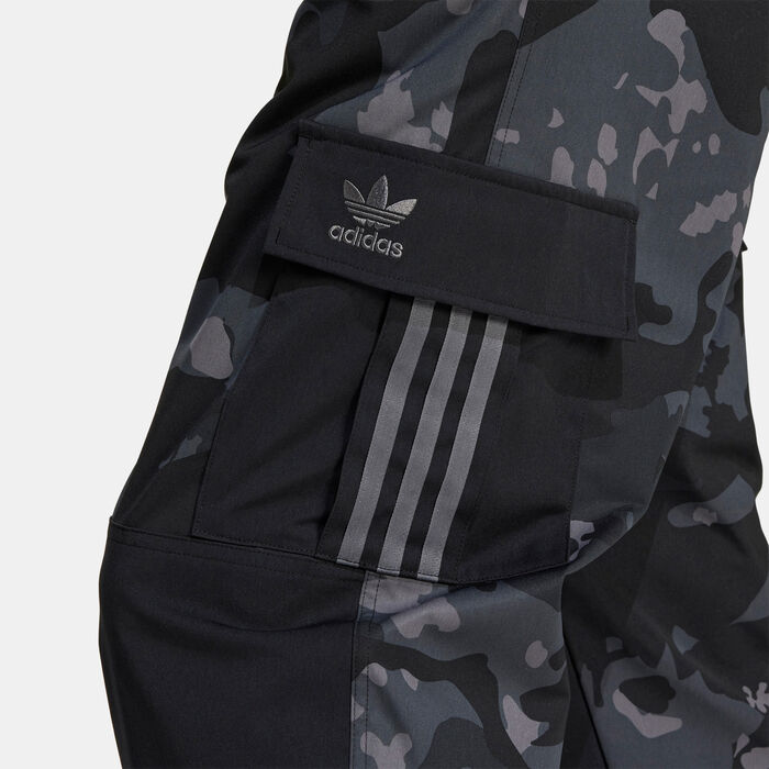 adidas Originals Men's Camo Cargo Trousers Black adidas Originals Men's Camo Cargo Trousers Black image number 3