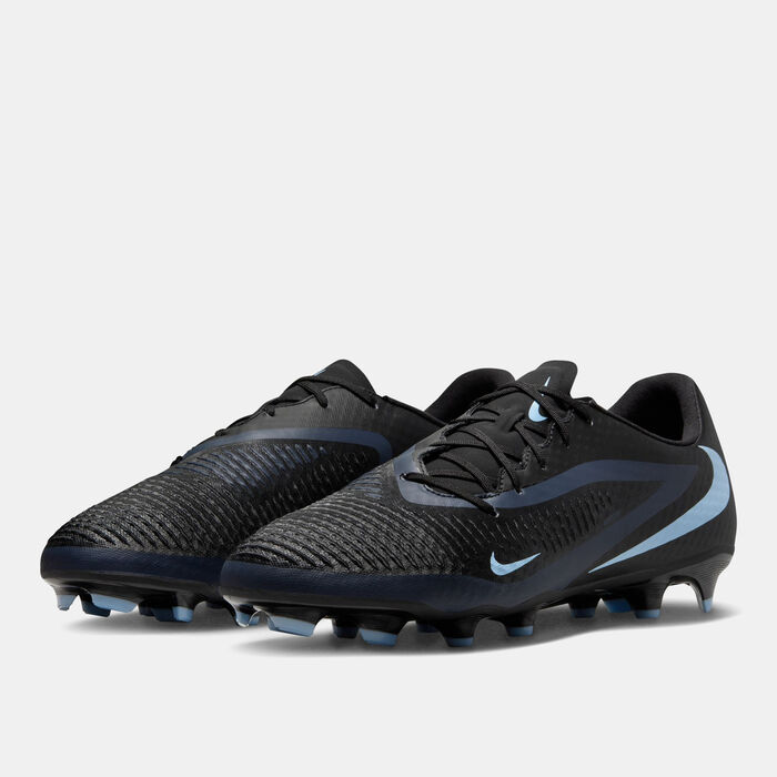Nike Men's Phantom 6 Low Academy Multi-Ground Football Shoes Black Nike Men's Phantom 6 Low Academy Multi-Ground Football Shoes Black image number 1